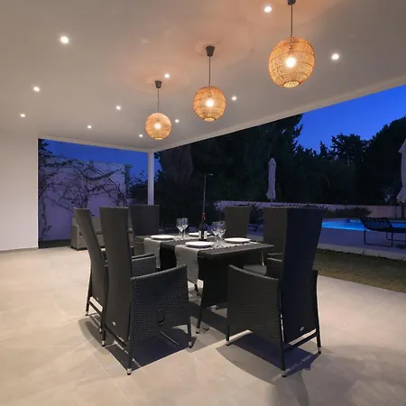 Casa Bianca Villa